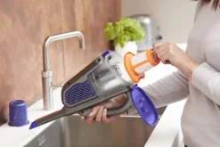 Black & Decker BHHV520BFP Dustbuster Akku-Sauger Titanium/silber/violett -Besten Staubsauger Geschäft 18b1e81878ee7d61b6f4c269497d667a