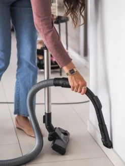 Rowenta Compact Power XXL-Bodenstaubsauger RO4825 Schwarz/grau 17 Rowenta Compact Power XXL-Bodenstaubsauger RO4825 Schwarz/grau -Besten Staubsauger Geschäft 2691cc044aec2301cd91a8c17e9fdb62