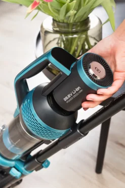 Hand- Und Akkustaubsauger ETA Magic Aqua Plus 3 In 1 28,8 V Artikel-Nr.: ETA723690000 Xtrem Leistungsstarker 5-in-1-Handstabstaubsauger Mit Hervorragender Filterung, Konstant Starker Saugleistung, 28,8 V Li-Ionen-Akku Und Umfangreichem Zubehör -Besten Staubsauger Geschäft 41f69be28d5dacbc584f142a0e5f4f79