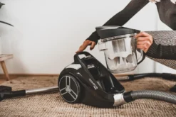 Rowenta Compact Power XXL-Bodenstaubsauger RO4825 Schwarz/grau 19 Rowenta Compact Power XXL-Bodenstaubsauger RO4825 Schwarz/grau -Besten Staubsauger Geschäft 52368d12659597a4c45e858c9d1295f8