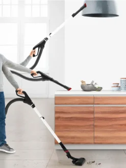 Bosch BGL6LHYG ProHygienic Bodenstaubsauger, Farbe:Weiß -Besten Staubsauger Geschäft 531f963e11408134c82e30ad5fd2be8d