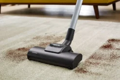 Philips PowerPro Expert Beutelloser Staubsauger, Turbobürste, 99.9 % Staubaufnahme, 900 W, Blau (FC9745/09) -Besten Staubsauger Geschäft 96696a6f986aa27a58473b474b325d69