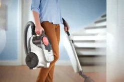 Philips Beutelloser Staubsauger 2000 Series, SuperClean Luftfilter, PowerCyclone 4, 850W, Weiß (XB2142/09) -Besten Staubsauger Geschäft a5e464a4f92b5429fda0b168ccbb2f84