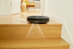 IRobot Roomba 676, Lithium-Ion (Li-Ion), 60 Min - 2 H, 0,6 L, Rund, Schwarz -Besten Staubsauger Geschäft c29fd91b53a3ea00a7c1ef467fdc0e18