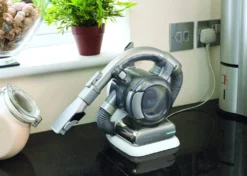 Black & Decker Black&Decker PD1820L Kleinstaubsauger, 25 Watt -Besten Staubsauger Geschäft efc682e7998a98bcb0f6832e8581680c